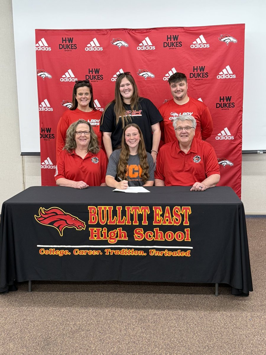What a week for this girl!! Congratulations to our very own Kennedy Scott for signing to continue her athletic and academic career! Union got a good one! #whoisnext