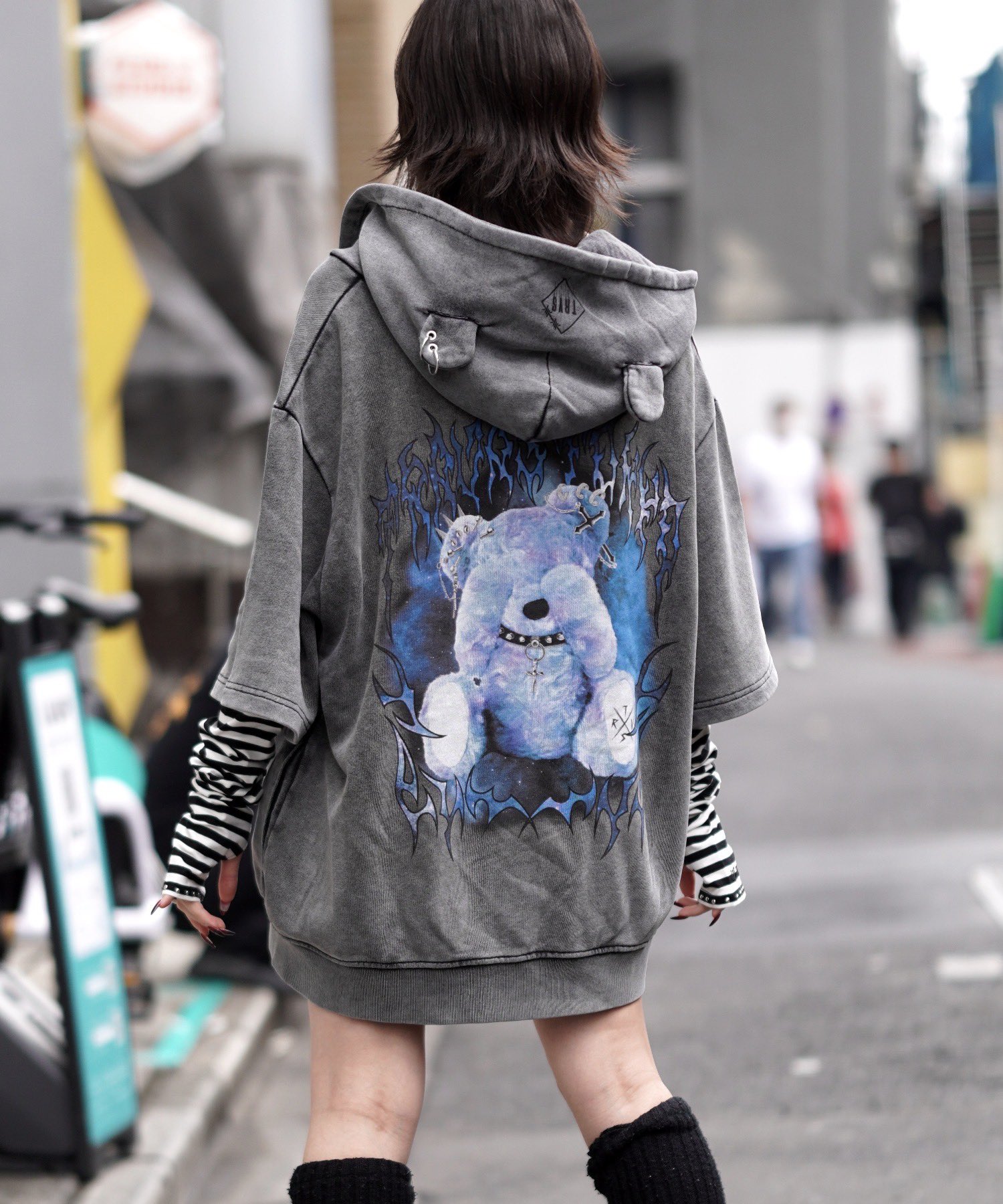 【廃盤品】TRAVAS TOKYO クマ　安全ピンZIPパーカー　ブラック TRAVAS TOKYO パーカー 「TRAVAS TOKYO/トラバス トーキョー