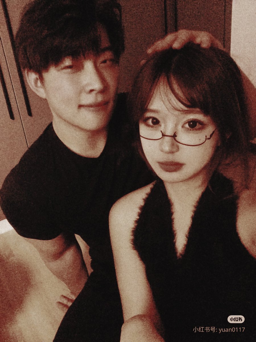 DEVILSH00KER's tweet photo. ⠀      ⠀          ⠀         ⠀
¡Yo y el amor de mi vida, mi príncipe y mi futuro esposo! Amo a este hombre con todas mis fuerzas, la razón de mi vida.
⠀      ⠀          ⠀         ⠀ https://t.co/CVlACrGwZE