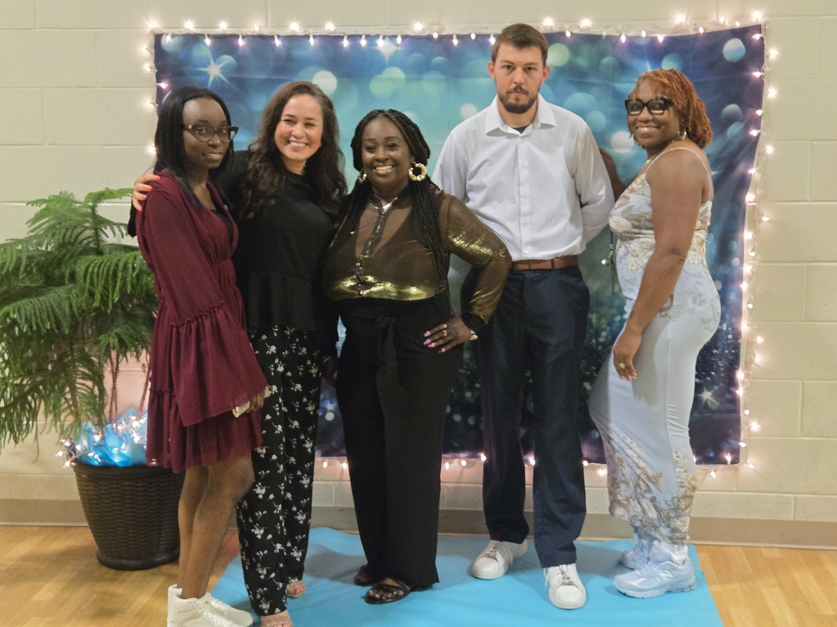 5th Grade Sneaker Ball 💙🤍