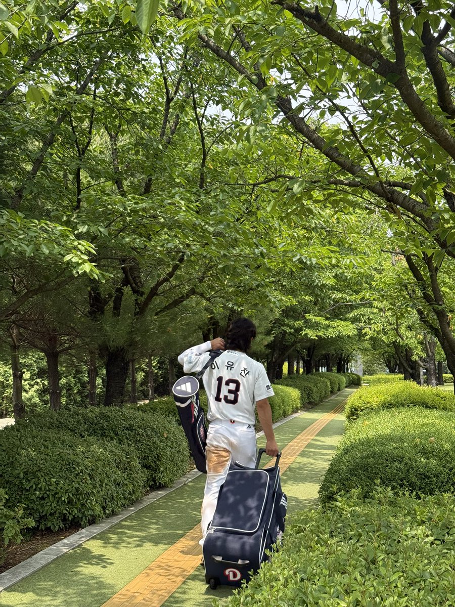 유찬선수 콜업이라고 합니다〰️🍀