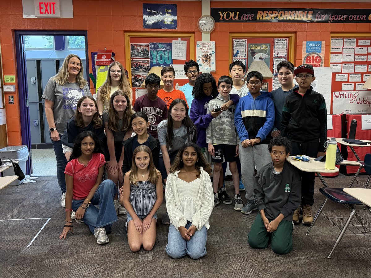 Jackie Morris (@jmorris2) on Twitter photo Year 25 is officially complete! 📚✏️🚌. Congratulations to my friends who are retiring after many years of service. You will all be missed. 💜 <a href="/bpbroncos/">Boulan Park</a> Year 25 is officially complete! 📚✏️🚌. Congratulations to my friends who are retiring after many years of service. You will all be missed. 💜 <a href="/bpbroncos/">Boulan Park</a>