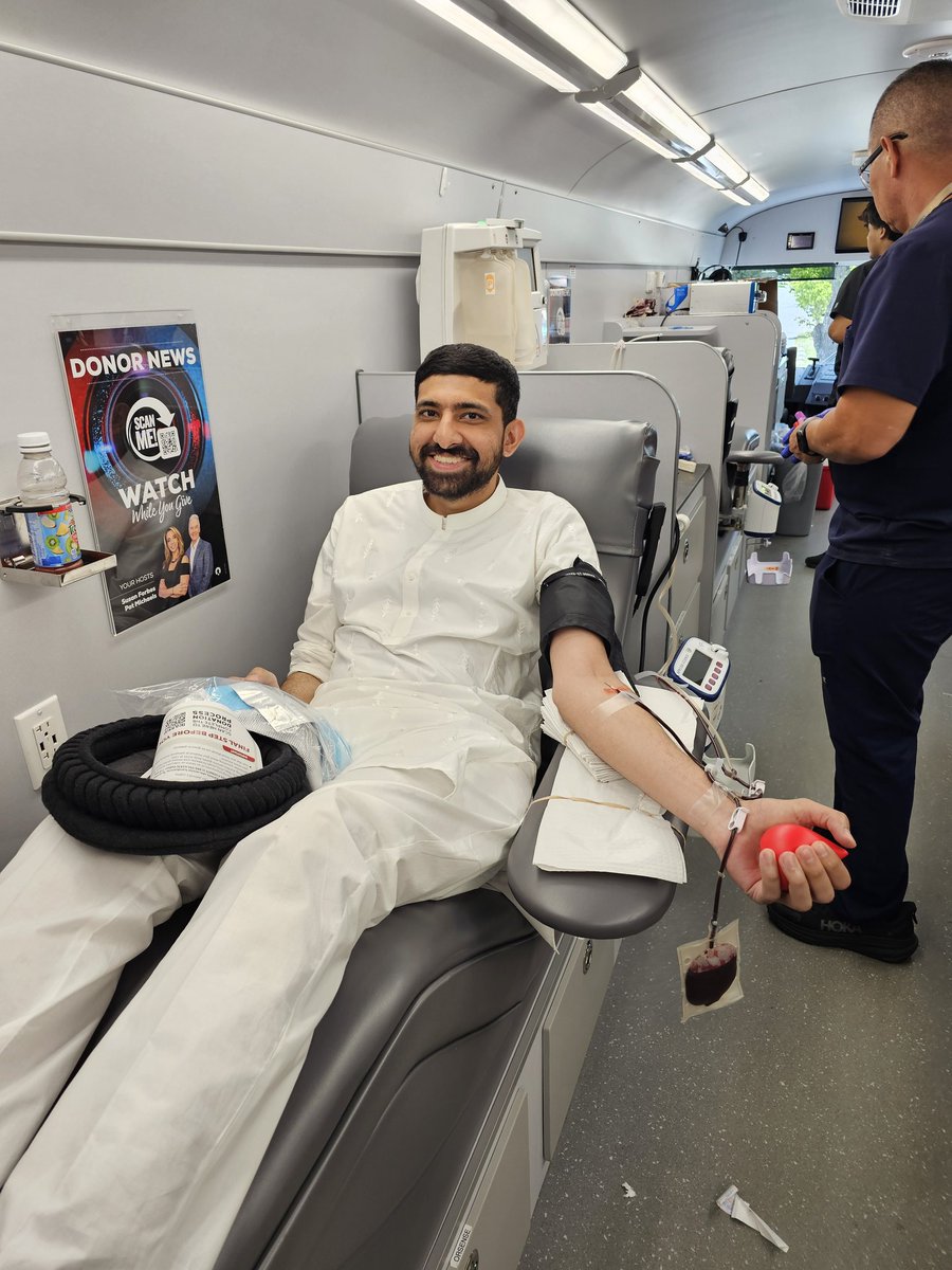 MiamiIslam's tweet image. Practicing the spirit of sacrifice on Eid-ul-Adha by donating blood to save others.