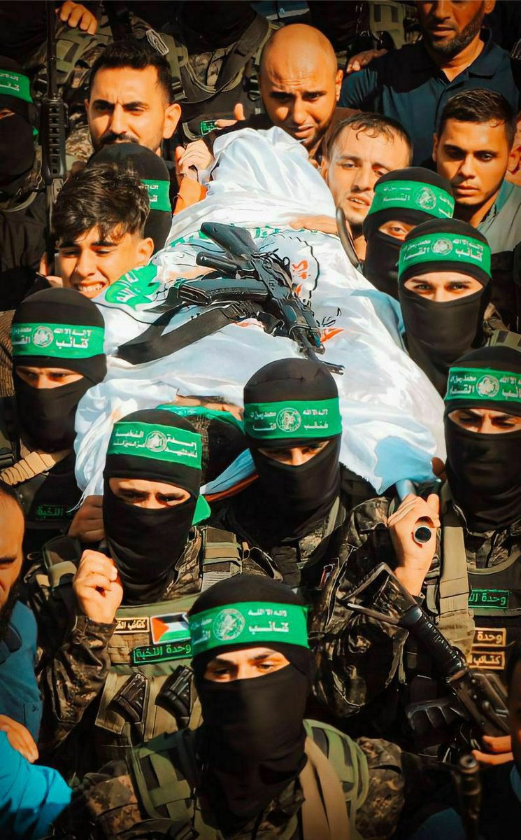 osSWSso's tweet image. سَلَٰمٌ عَلَيۡكُم بِمَا صَبَرۡتُمۡۚ فَنِعۡمَ عُقۡبَى ٱلدَّارِ ٢٤