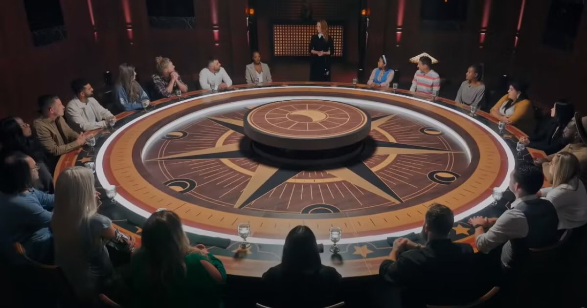 KijhlS's tweet image. A live look into the league AGM.

Are you looking around the table for the traitor Uncle Jeff?