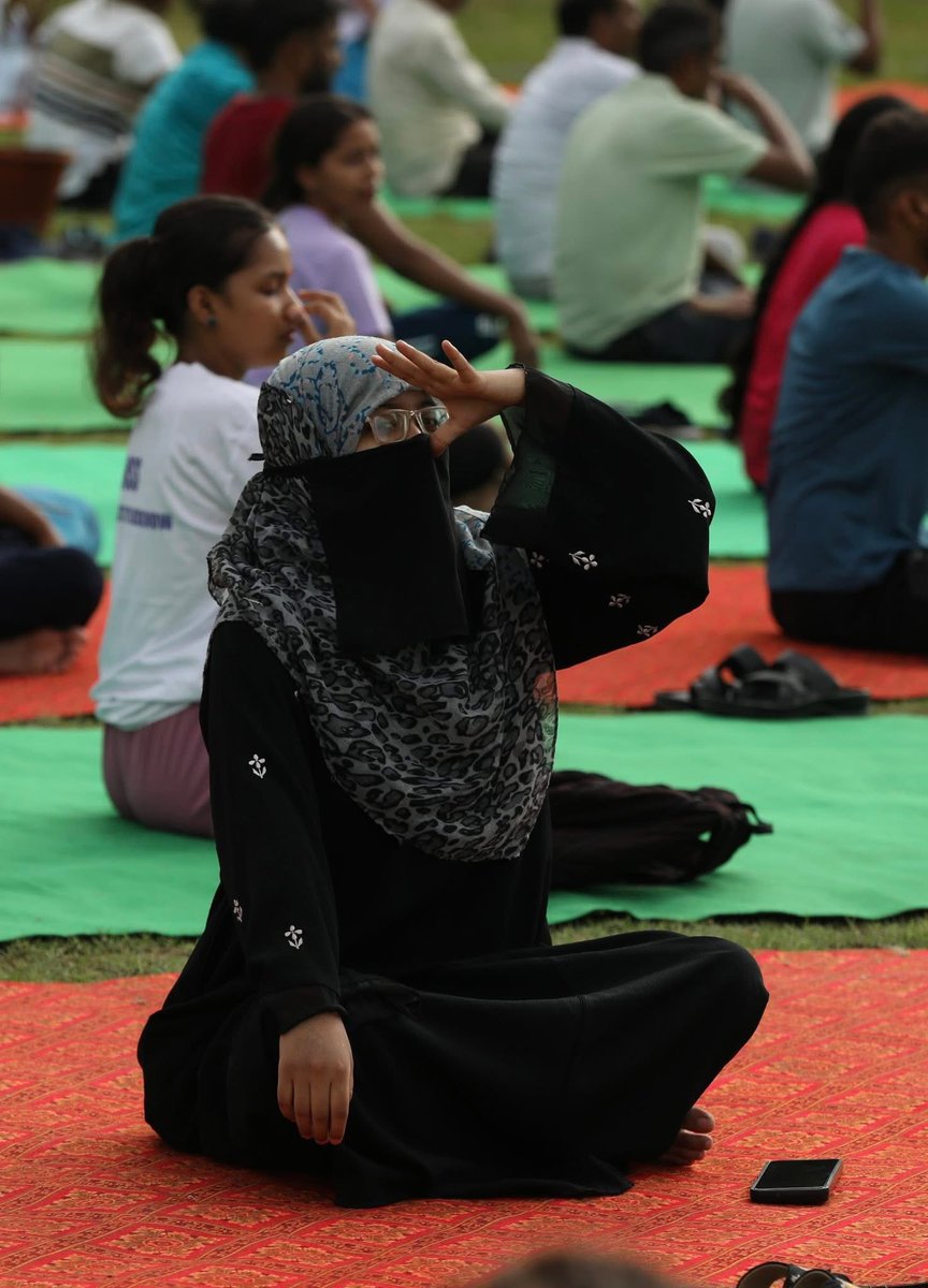 Shashwat V Mishra (@ishashwatv24) on Twitter photo Glimpses of #InternationalDayofYoga2025 at <a href="/lkouniv/">University of Lucknow</a>
P. C.- <a href="/tripsashu/">Ashutosh Tripathi</a> Glimpses of #InternationalDayofYoga2025 at <a href="/lkouniv/">University of Lucknow</a>
P. C.- <a href="/tripsashu/">Ashutosh Tripathi</a>