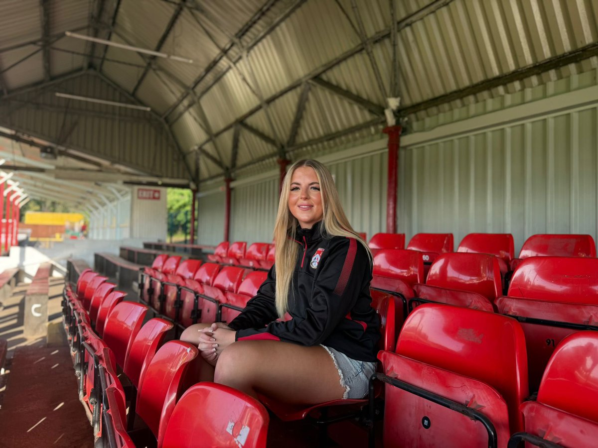 Stourbridge FC Women (@stourbridgewfc) on Twitter photo Weโre excited to announce the signing of centre-back Liv Owen ahead of the 2025/26 season ๐๐ดโช
Liv joins us with experience at:
โก๏ธ Sutton Coldfield Town
โก๏ธ Sporting Khalsa
โก๏ธ West Brom
A strong addition to our back line ๐ช
Welcome, Liv! ๐
#StourbridgeWFC #Glassgirls Weโre excited to announce the signing of centre-back Liv Owen ahead of the 2025/26 season ๐๐ดโช
Liv joins us with experience at:
โก๏ธ Sutton Coldfield Town
โก๏ธ Sporting Khalsa
โก๏ธ West Brom
A strong addition to our back line ๐ช
Welcome, Liv! ๐
#StourbridgeWFC #Glassgirls