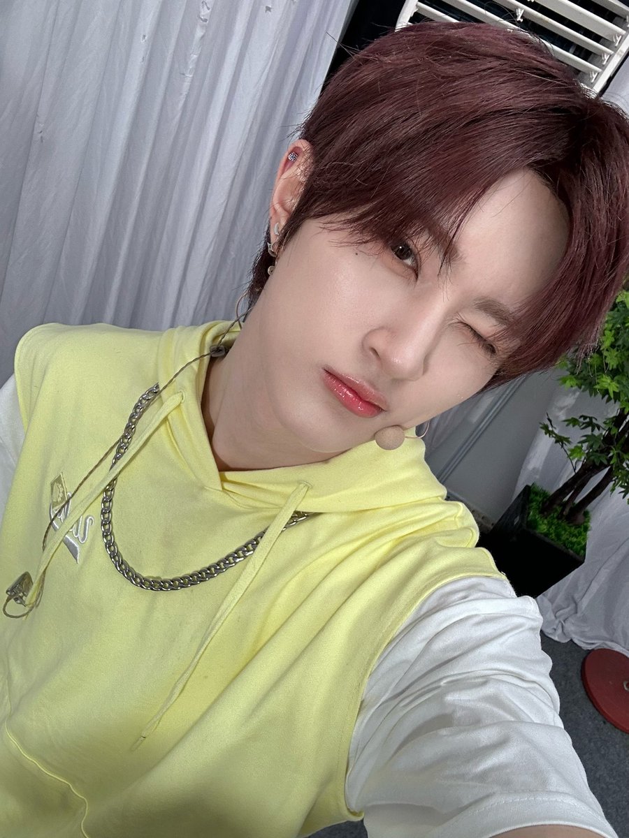 XODIAC_MEMBERS's tweet photo. [#리오] 

오늘 쏘블리 응원 소리 많이 들었어서 무대에서 진짜 힘이 많이 났다
사랑해❤️

#XODIAC #소디엑 #LEO #리오 https://t.co/F17RwDmqey