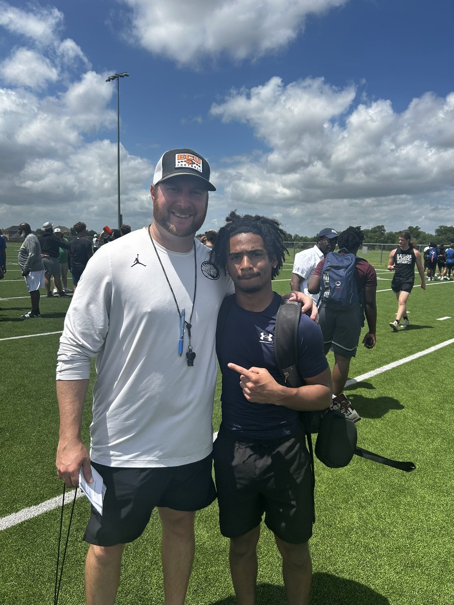 Glenn jourdan JR (@glennjourdan5) on Twitter photo Had a great time at the <a href="/ECUTigersFB/">ECU Tigers Football</a> camp tdy <a href="/coachmurph__/">Murphy Roberts</a> <a href="/CoachLeonardTX/">Coach Nate Leonard, M.Ed.</a> <a href="/hunter_walling/">Hunter Walling</a> Had a great time at the <a href="/ECUTigersFB/">ECU Tigers Football</a> camp tdy <a href="/coachmurph__/">Murphy Roberts</a> <a href="/CoachLeonardTX/">Coach Nate Leonard, M.Ed.</a> <a href="/hunter_walling/">Hunter Walling</a>