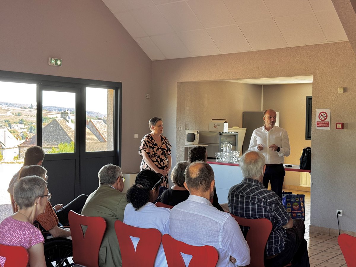 renaissance_71's tweet image. Quel bonheur de retrouver nos adhérents et élus ce matin, à Saint-Désert, pour notre Assemblée générale !

En 2025, nous continuerons à œuvrer ensemble pour nos valeurs humanistes et progressistes sur notre territoire, et préparer avec détermination les élections municipales.