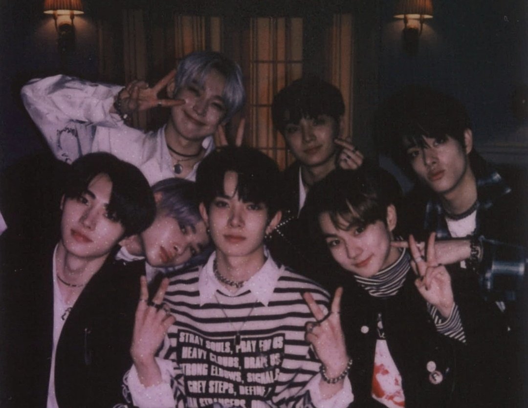 그 시절 우리가 사랑했던
밤필드아기들                             리버필드소년들