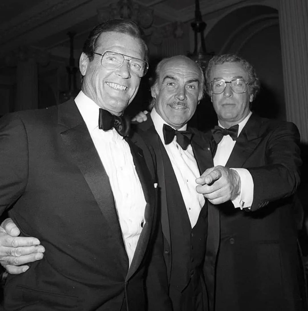 historydefined's tweet image. Sir Roger Moore, Sir Sean Connery and Sir Michael Caine.
