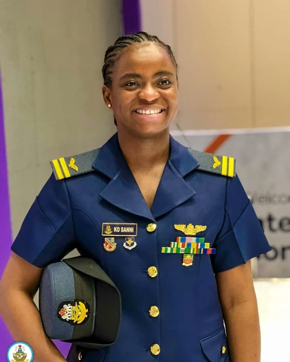 PHOTOS: Nigeria's first female fighter pilot bags top awards at Ghana military college | TheCable thecable.ng/photos-nigeria…