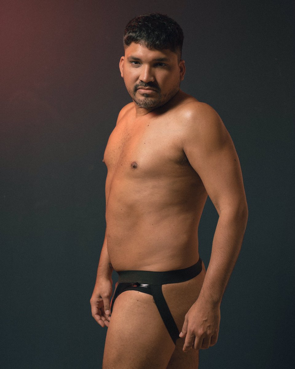 leunmapatricio's tweet photo. Volvemos pero esta vez con @photostudiocf https://t.co/TSuXoRo9VJ