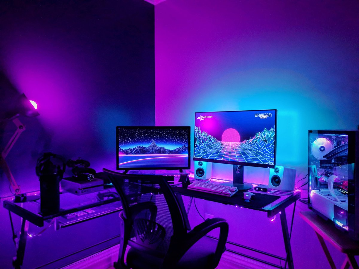À quoi ressemble ton setup ? 🤔

Balancez vos photos ! 👇