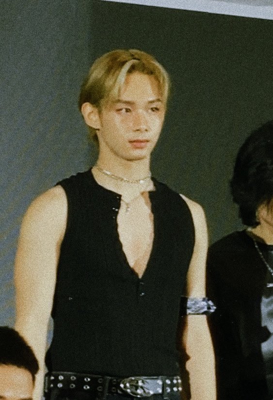 #VXON_VINCE ❤️‍🔥

VXON AT KPOP PLAYGROUND
<a href="/vxonofficial/">VXON</a> #VXON <a href="/enzovince_/">vince enzo</a>