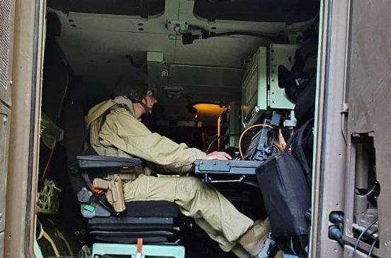 COM6BLB's tweet image. L'évaluation #Aurige permet d’apprécier la capacité du PC #6BLB à conduire une manœuvre du niveau brigade dans un engagement de haute intensité de la @3Division_Terre dans un environnement multi-champs/multi-milieux