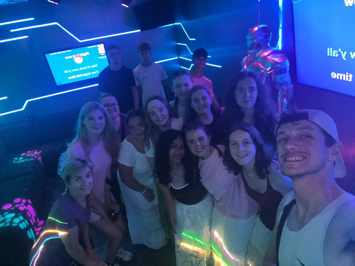 After returning from a relaxing time in Ha Long Bay, World Challenge team 1 enjoyed a hilarious and fun night of karaoke!