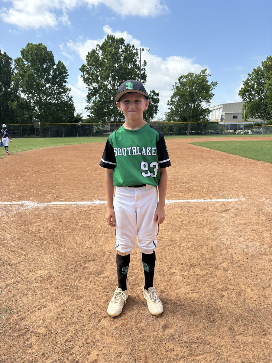 Southlake Dragons 21, Crowley Showtime 0
#PoG Hudson Kennedy 
3-3, 2B, 3 R, 2 RBI’s