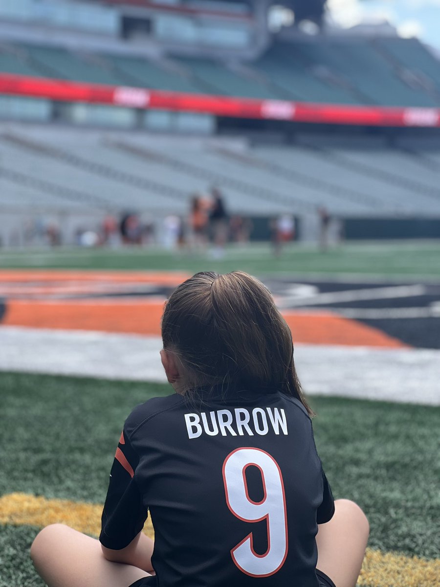 niece slowly becoming a fan