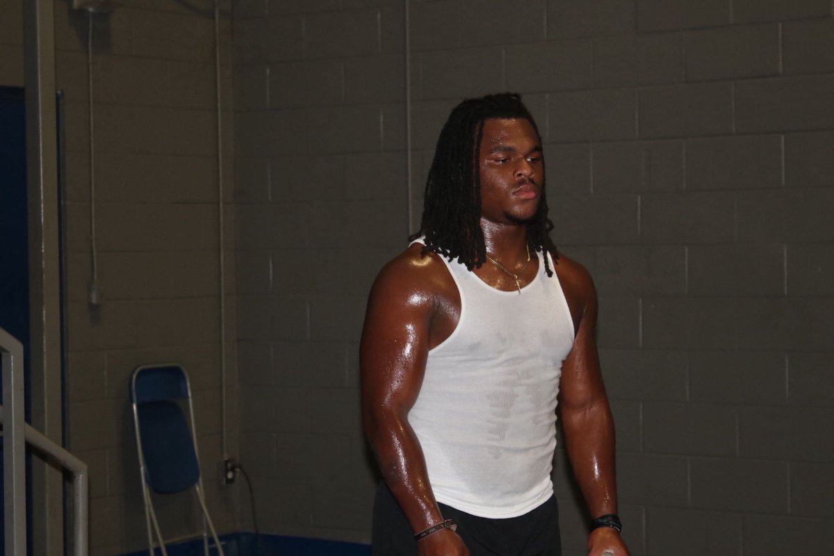 Solomon Baggett (@baggett_solomon) on Twitter photo Not ranked on no recruiting sites y’all gone feel me this season…
<a href="/adamgorney/">Adam Gorney</a> <a href="/RivalsFriedman/">Adam Friedman</a> <a href="/TomLoy247/">Tom Loy</a> <a href="/ChadSimmons_/">ChadSimmons</a> <a href="/ZCardenez/">ZACH CARDENEZ</a> Not ranked on no recruiting sites y’all gone feel me this season…
<a href="/adamgorney/">Adam Gorney</a> <a href="/RivalsFriedman/">Adam Friedman</a> <a href="/TomLoy247/">Tom Loy</a> <a href="/ChadSimmons_/">ChadSimmons</a> <a href="/ZCardenez/">ZACH CARDENEZ</a>