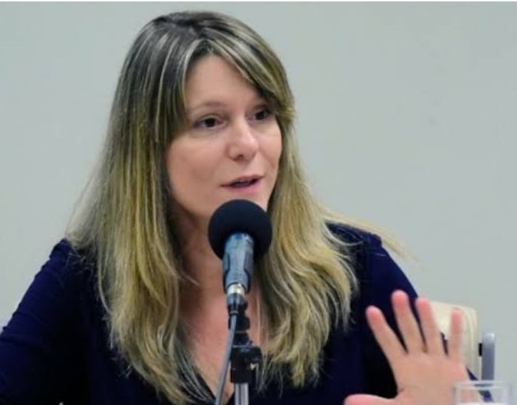 Silvia Amélia da Fonseca

Demitida da coordenação do Departamento de Recuperação de Ativos e Cooperação Jurídica Internacional (DRCI) em 2021, após encaminhar o processo de extradição de Allan dos Santos aos Estados Unidos.