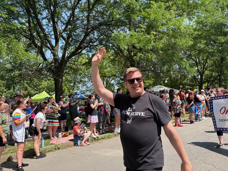 SyracuseAuditor's tweet image. Happy #Pride, Syracuse! A beautiful day to be in the Pride Parade at the inner harbor. Proud to be wearing my Let Them Serve shirt honoring our transgender military members