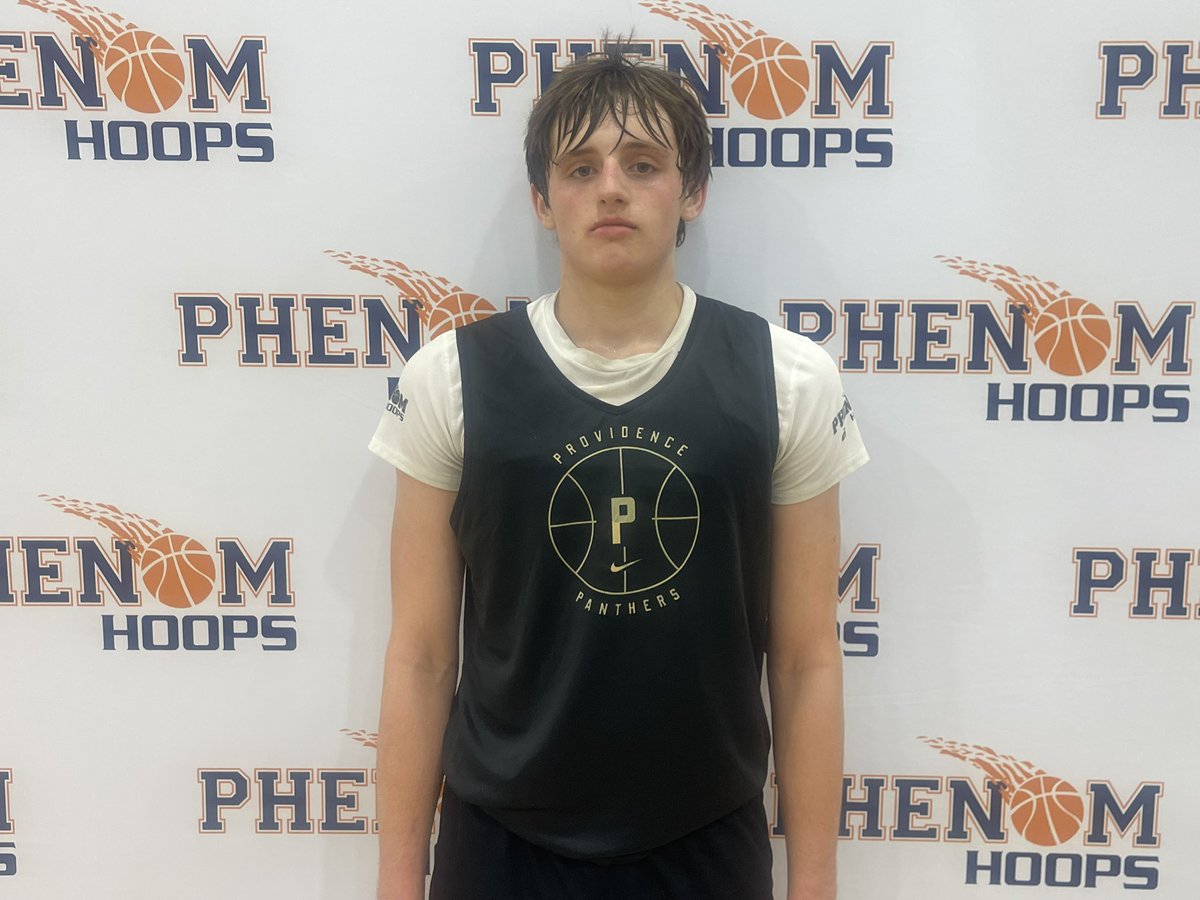 Connor Hodgson came up big when it mattered most—finishing with 24 points and hitting the go-ahead basket to lift Providence past Davie County in a thrilling 59-58 win. Clutch gene fully activated. 
#PhenomTeamCamp