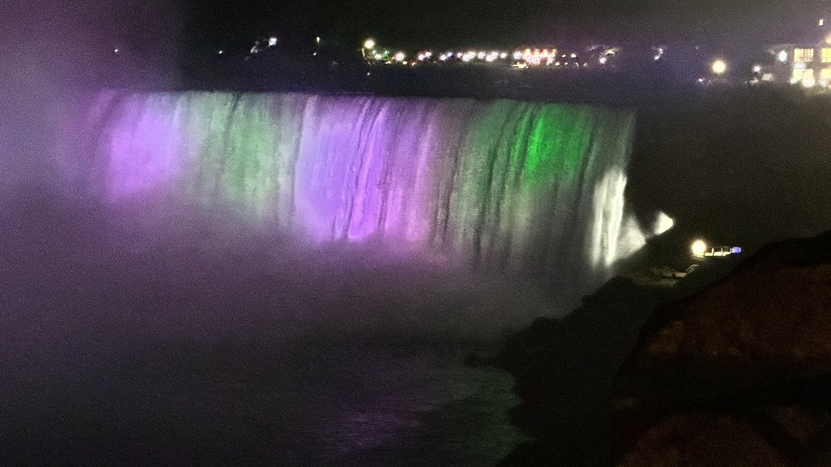 It was me and <a href="/KotteKadubu/">Kotte Kadubu</a> 's dream to bring parents to Canada and show them the Niagara falls! They are happy and we are happy 🥹