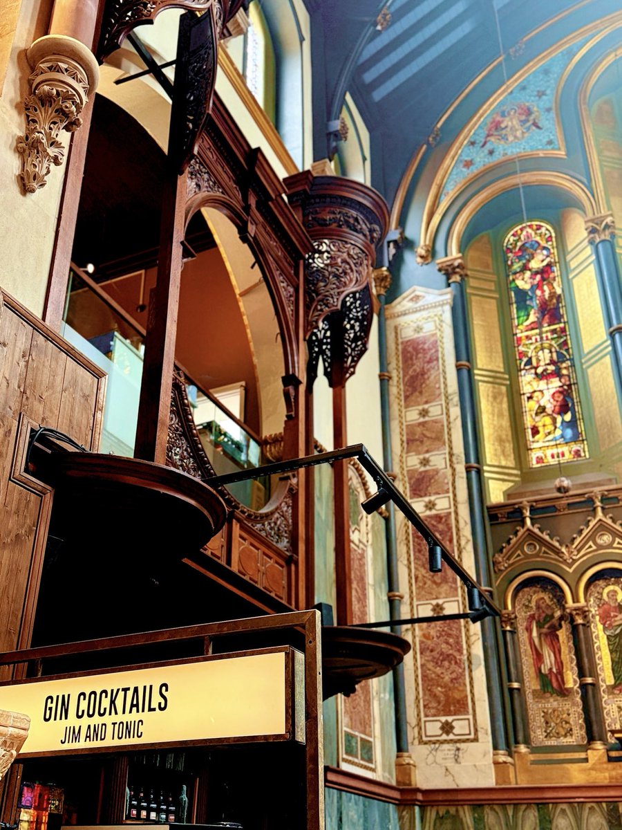 MBCompanyMan's tweet image. Hmmm…. Walked into this beautiful old church earlier today and, well, seems like Jesus was trying to send me a message. Why yes, if it be thy will, I shall covet a gin cocktail.