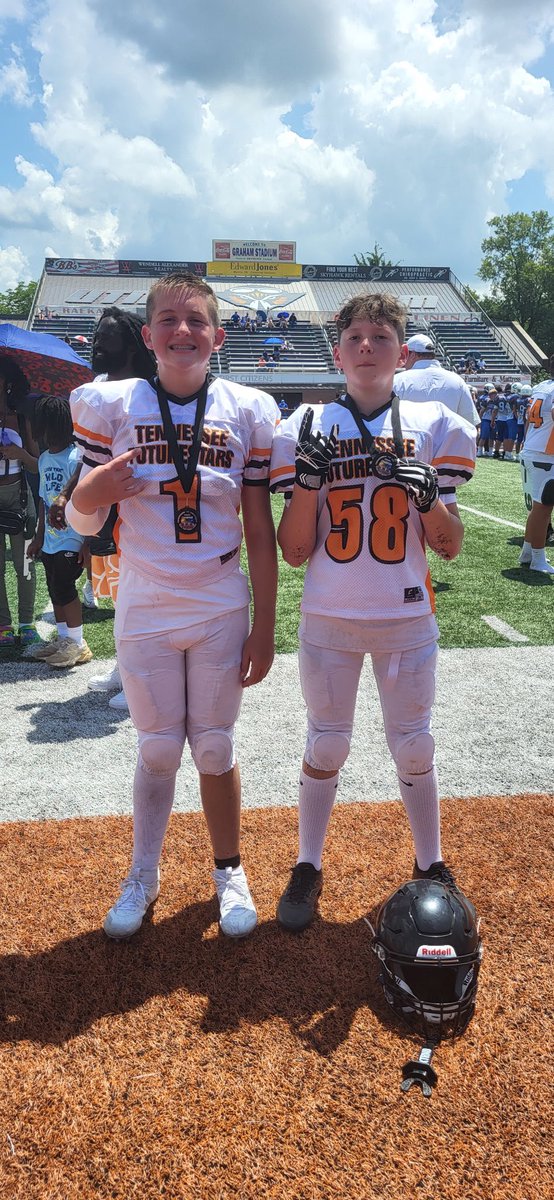 SenatorFootball (@senatorfootbal1) on Twitter photo Shout out to our guys on their big win over poor pitiful Kentucky!
They never really stood a chance !
Proud of you guys!!!!! Shout out to our guys on their big win over poor pitiful Kentucky!
They never really stood a chance !
Proud of you guys!!!!!