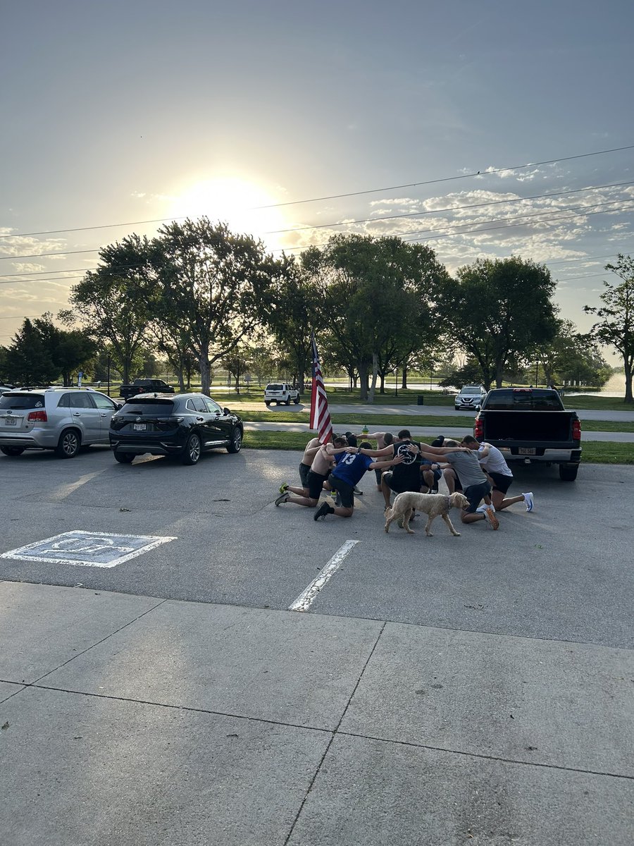 Josh Fochek tweet media