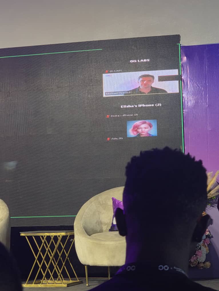 prince_badoxy's tweet image. My best part so far of the @0G_labs event in Lagos is hearing Michael speak even though it would have been been great to see him talk in person 🥂
#OGLIL25
#0GLIL25
