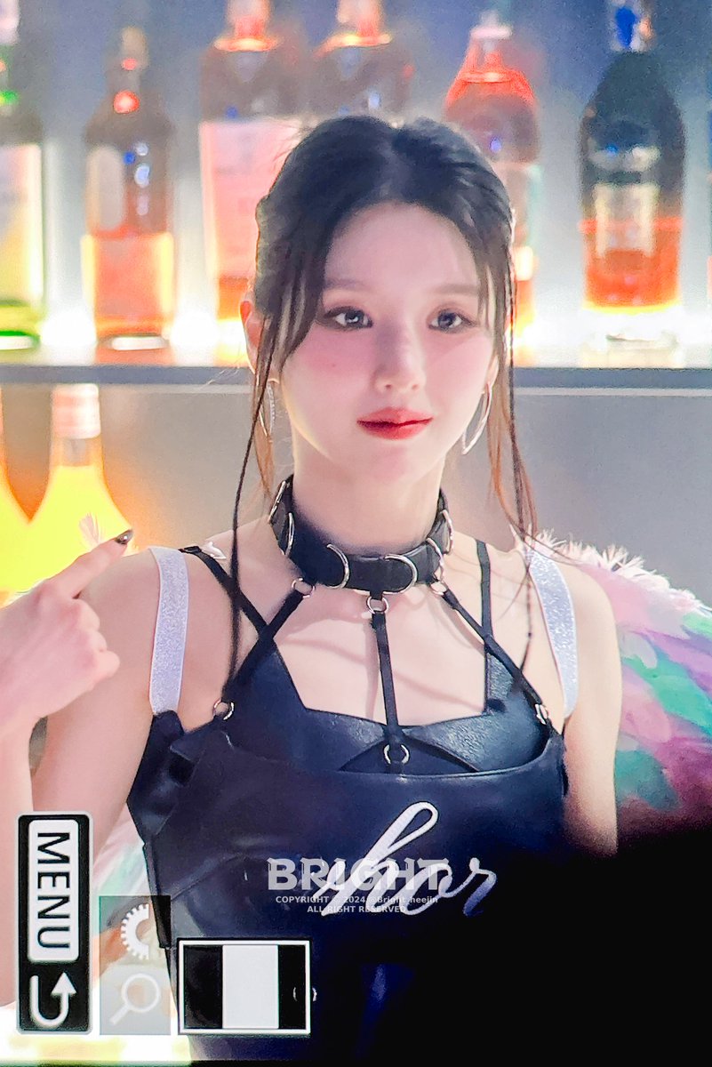 250621 Club Icarus pre
#희진 #Heejin #아르테미스 #ARTMS