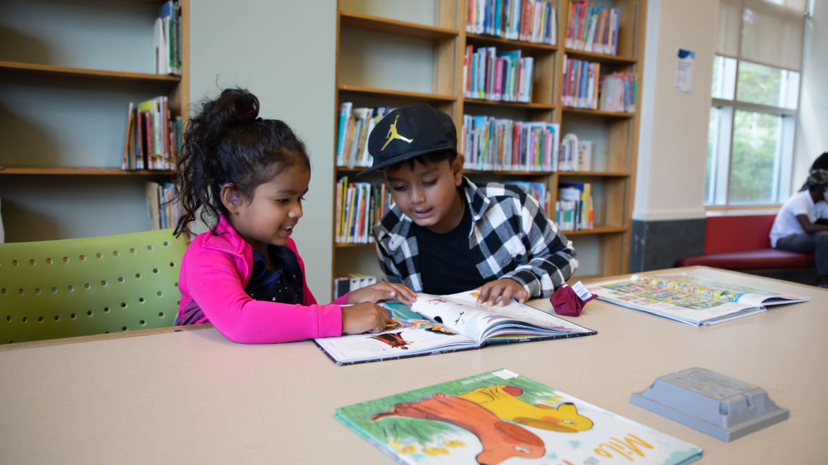 🎉📚 The TD Summer Reading Club kicks off today!

Join Canada's biggest bilingual reading program for kids! Visit your local branch to sign up and get a free notebook. Earn fun stickers, write silly stories, go on a StoryWalk and more! 👉 tpl.ca/club