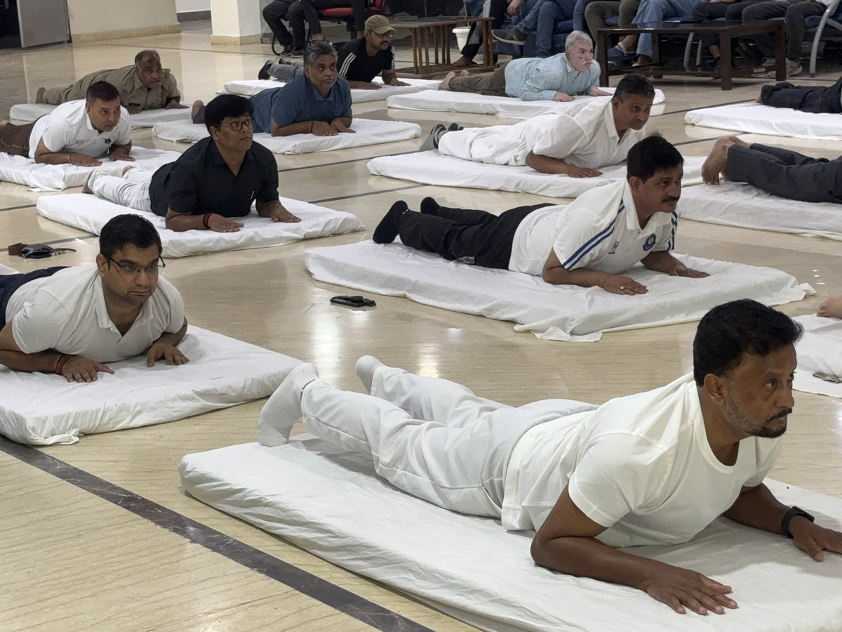 CGST Noida Pr. Commissionerate tweet media