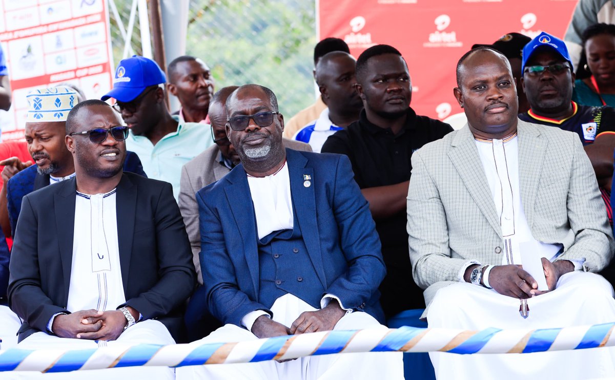 Centenary Bank (@centenarybank) on Twitter photo Representing our bank at the Masaza Cup opening game in Masaka, are Mr Rashid Musisi(Chief Manager Corporate Banking), and Mr. David Kiwanuka(Manager Branding).
#MasazaCup2025 #CenteAtMasazaCup Representing our bank at the Masaza Cup opening game in Masaka, are Mr Rashid Musisi(Chief Manager Corporate Banking), and Mr. David Kiwanuka(Manager Branding).
#MasazaCup2025 #CenteAtMasazaCup