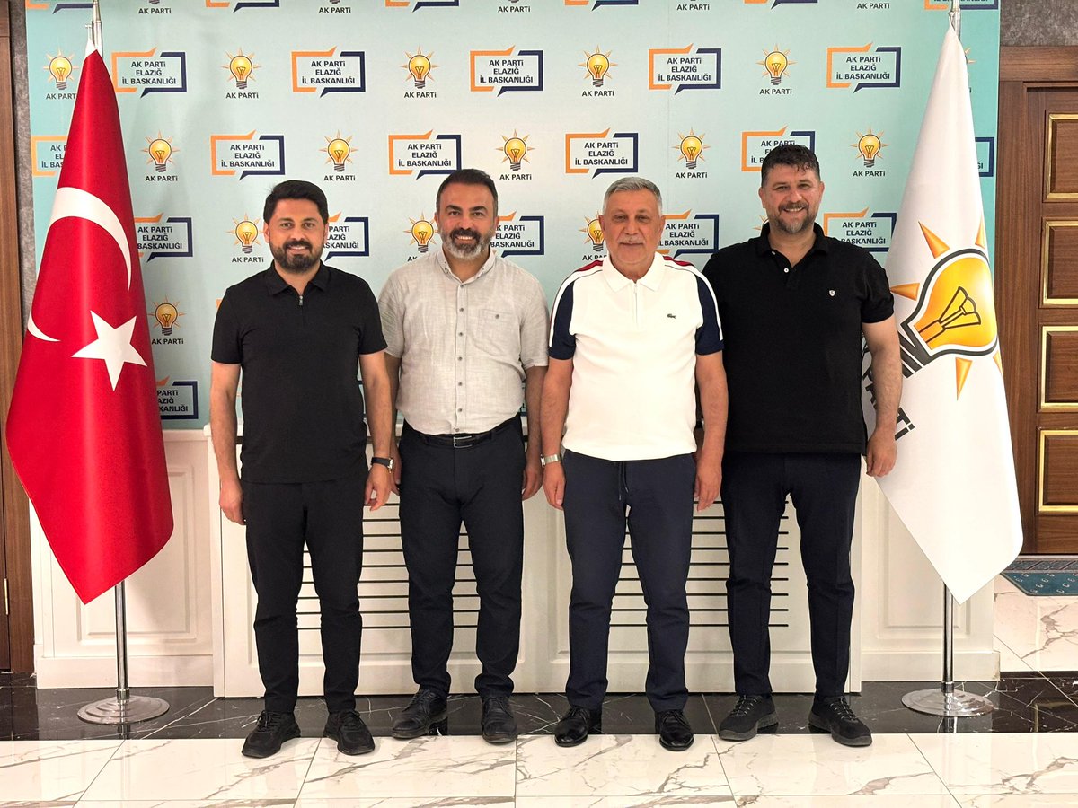 📍AK Parti Elazığ İl Başkanlığı

Bitlis İl Başkanımız Av. Sayın Kadir Köstekçi, Muş İl Başkanımız Av. Sayın Melik Emre ve Bingöl İl Başkanımız Av. Sayın Yılmaz Seven’i ağırlamaktan onur duydum. Yöremizin ve ülkemizin kalkınması için ortak çalışmalarımızı değerlendirdik. Dayanışma