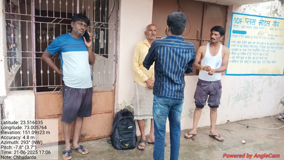 સાબરકાંઠા જીલ્લાના બધા જ તાલુકા માં ખેડૂત રજીસ્ટ્રેશન ની કામગીરી ગ્રામસેવકો દ્વારા કરવામાં આવે છે જેમાં મદદનીશ ખેતી નિયામક (વિ)  દ્વારા તેમજ ખેતીવાડી વિભાગ ના અધિકારી શ્રી ઓ દ્વારા માર્ગદર્શન પૂરું પાડવામાં આવે છે