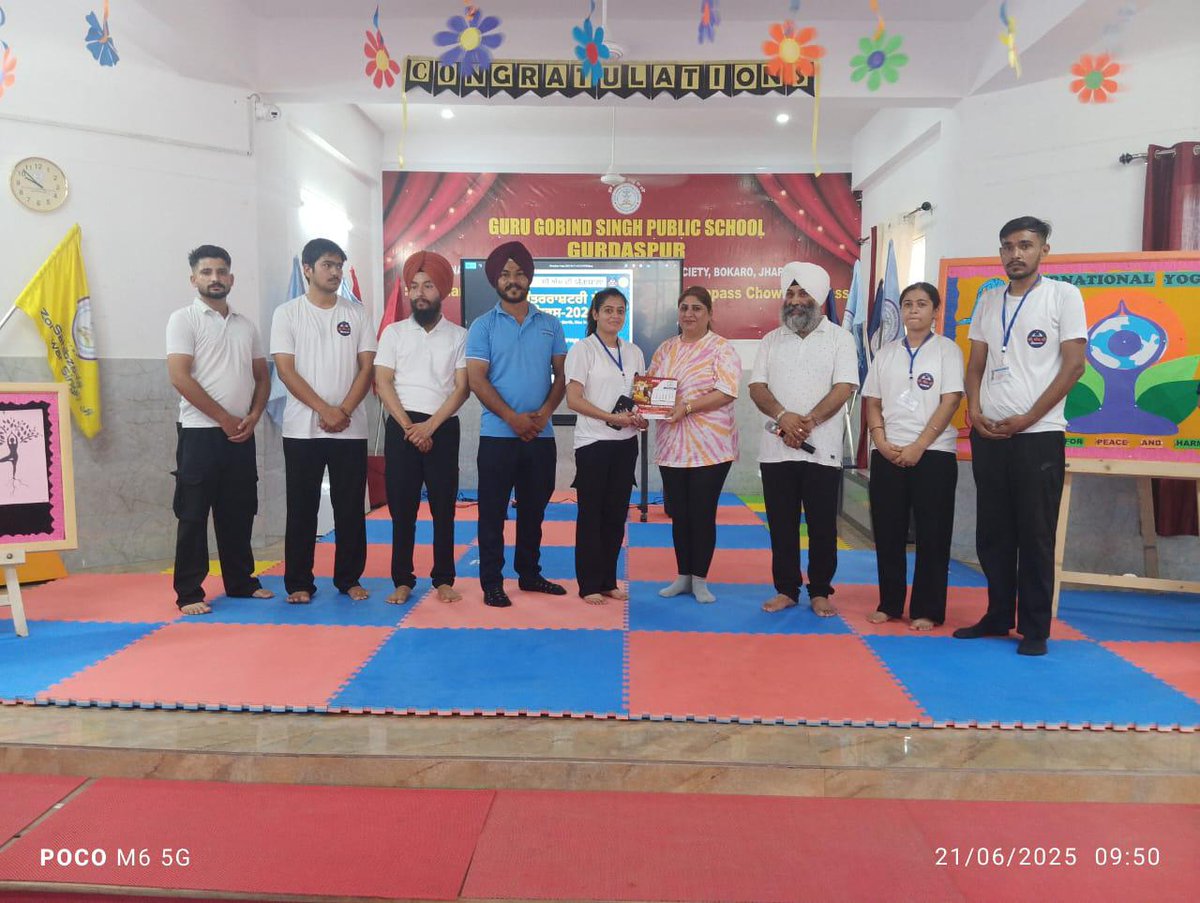 Nitesh Kumar Rai (@nityoga98) on Twitter photo Unroll the mat, unwind the mind. Happy Yoga Day!
<a href="/BhagwantMann/">Bhagwant Mann</a> <a href="/msisodia/">Manish Sisodia</a> <a href="/AAPbalbir/">Dr Balbir Singh</a> <a href="/KamleshMSU/">Kamlesh Mishra | कमलेश मिश्रा</a>
#CMDiYogshalaIDY2025 Unroll the mat, unwind the mind. Happy Yoga Day!
<a href="/BhagwantMann/">Bhagwant Mann</a> <a href="/msisodia/">Manish Sisodia</a> <a href="/AAPbalbir/">Dr Balbir Singh</a> <a href="/KamleshMSU/">Kamlesh Mishra | कमलेश मिश्रा</a>
#CMDiYogshalaIDY2025