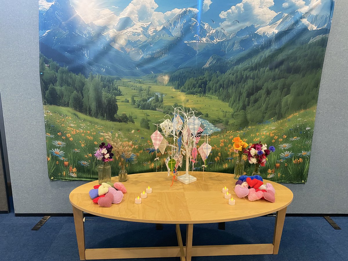 bthftSPaRCTeam's tweet image. Our Shared Memories event today. Thanks to @BTHFTCharity, @NeonatalBTHFT and everyone else who contributed to support families who’ve experienced the loss of a child or baby. @BTHFT @karendawber