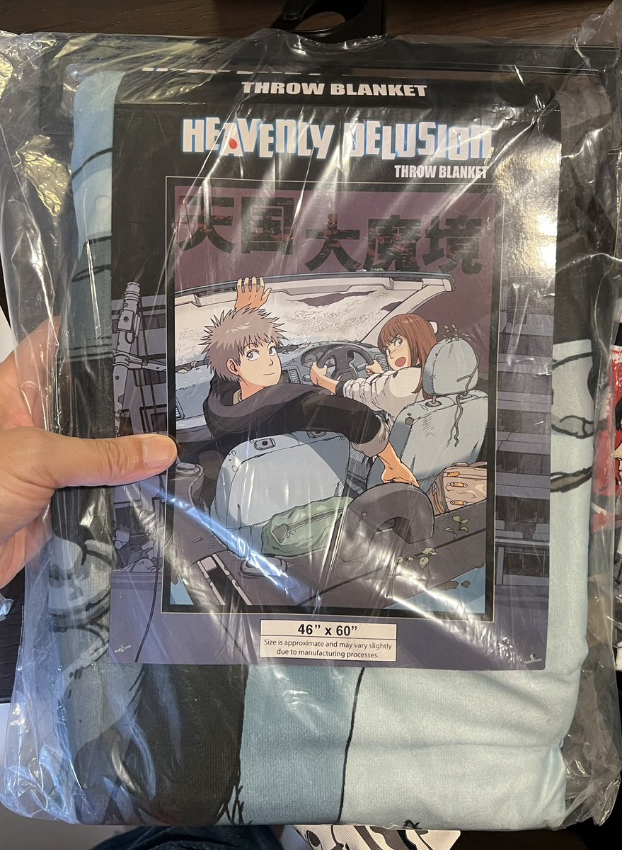 天国大魔境の海外グッズというフワッとした見本が届きました。 国内の