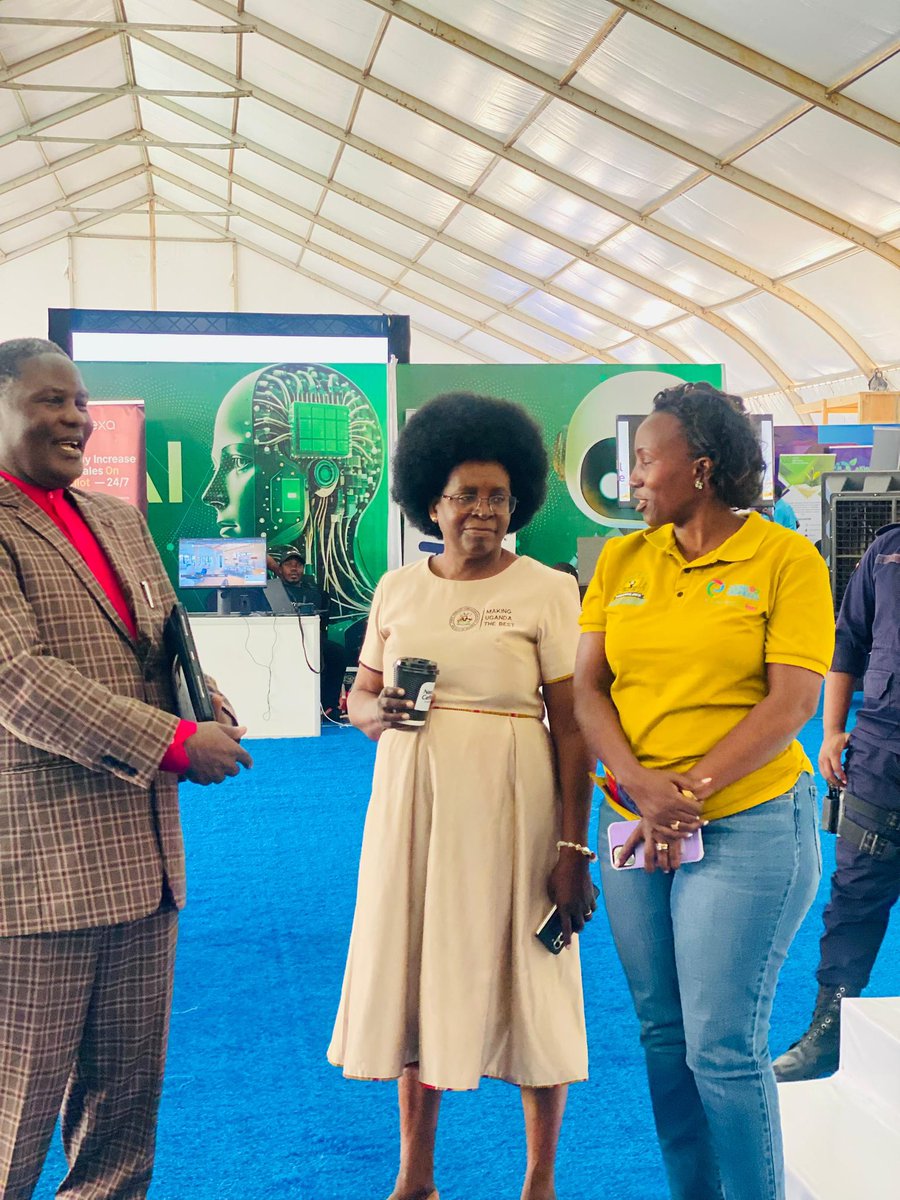 Ruth (@ddebie21812) on Twitter photo Hon. <a href="/DrMusenero/">Dr. Monica Musenero Masanza</a>, accompanied by Bishop Joshua Lwere, made her third consecutive visit to the <a href="/YoungEngneersUG/">Young Engineers Uganda</a> space at #NSW2025 in Kololo, engaging with CEO Maureen Karamagi Rugyendo on Uganda’s evolving innovation front. 🚀🇺🇬 Hon. <a href="/DrMusenero/">Dr. Monica Musenero Masanza</a>, accompanied by Bishop Joshua Lwere, made her third consecutive visit to the <a href="/YoungEngneersUG/">Young Engineers Uganda</a> space at #NSW2025 in Kololo, engaging with CEO Maureen Karamagi Rugyendo on Uganda’s evolving innovation front. 🚀🇺🇬