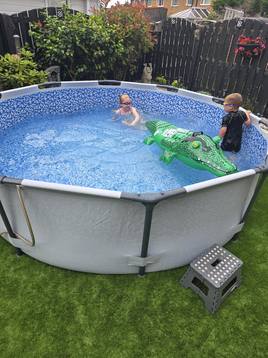 Mrs Steeper tweet media