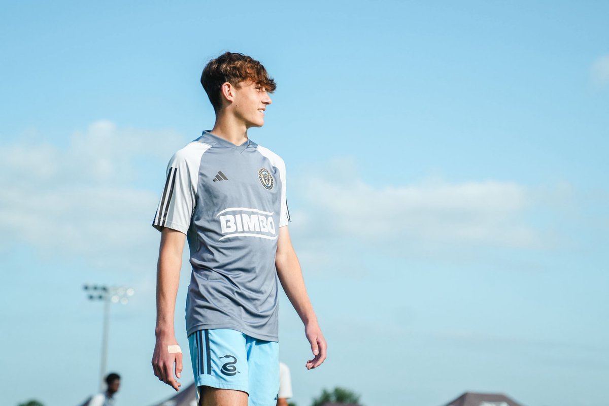 phlunionacademy's tweet image. Getting warmed up for the U-15 @MLSNEXT Cup Final 😤
Stream at 9:30am ➡️ YouTube.com/@mls/streams
#DOOP | #BabySnakes