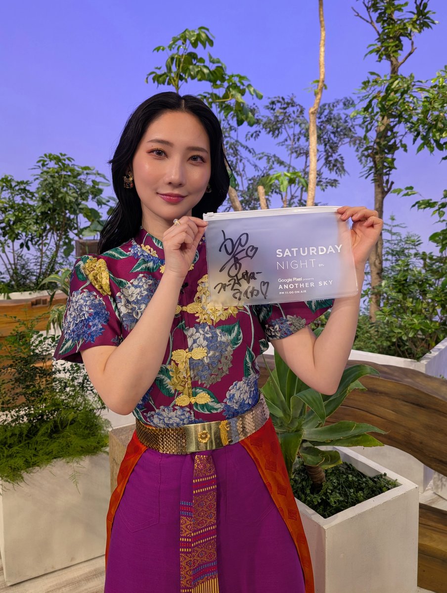 🎁視聴者プレゼント🎁／ #ファーストサマーウイカ さんのサイン入り