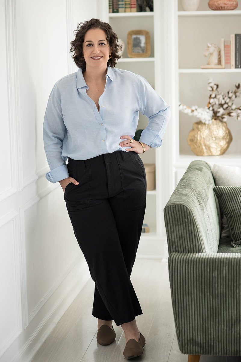 With my new job, I decided to get new headshots with some personality! <a href="/laurenbarkume/">laurenbarkume</a> did a great job creating a relaxed environment. We had a lot of fun, and the photos came out way better than the other stuffy, cookie-cutter ones out there!