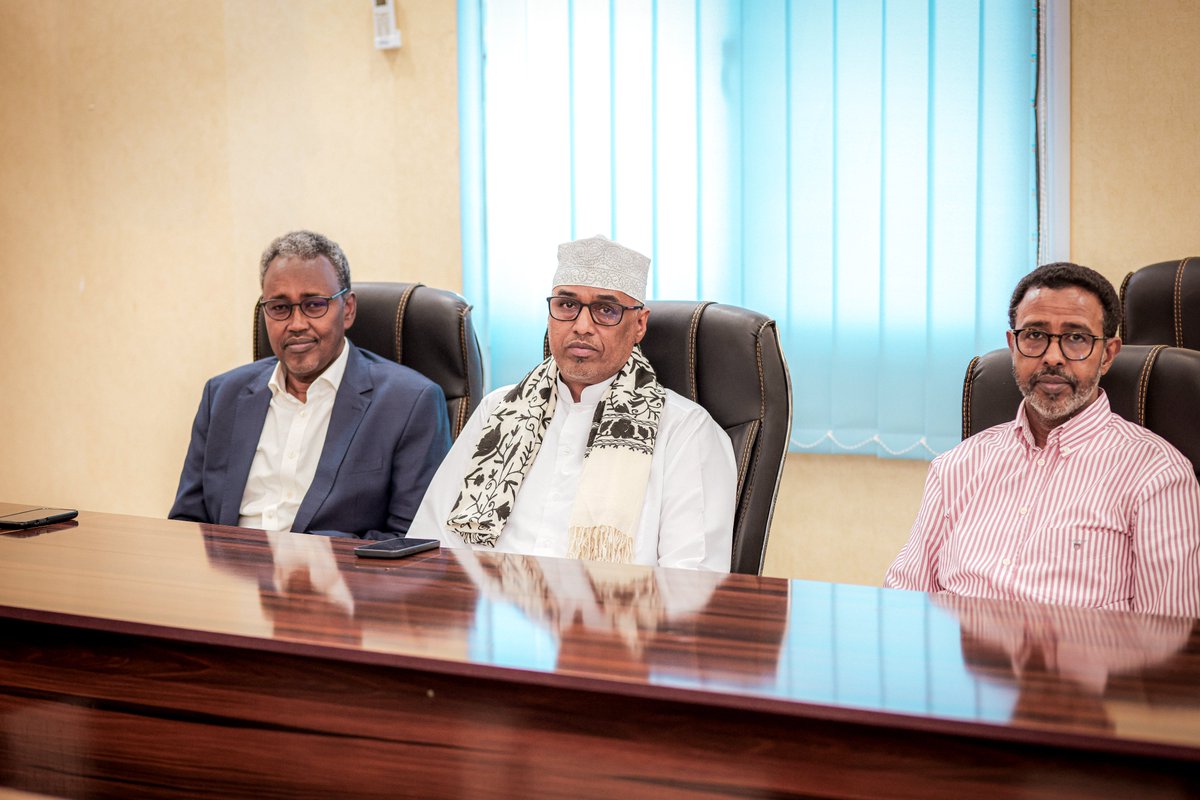 The senior leadership of the Heritage Institute for Policy Studies — Chairperson Abdulkareem Jama, Executive Director Mursal Saney, and Deputy Director Dr. Abdirashid Ismail — paid a courtesy visit to H.E. Abdikhadir Ahmed Aw-Ali Firdhiye, President of the SSC-Khaatumo State of