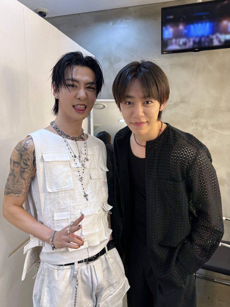 [📸]
With 용국이형
#MONOLOGUE 내한 공연 즐거웠어요🖤

<a href="/BAP_Bangyongguk/">Bang yongguk</a>

#정대현 #JUNGDAEHYUN
#郑大贤 #チョンデヒョン
#Stay