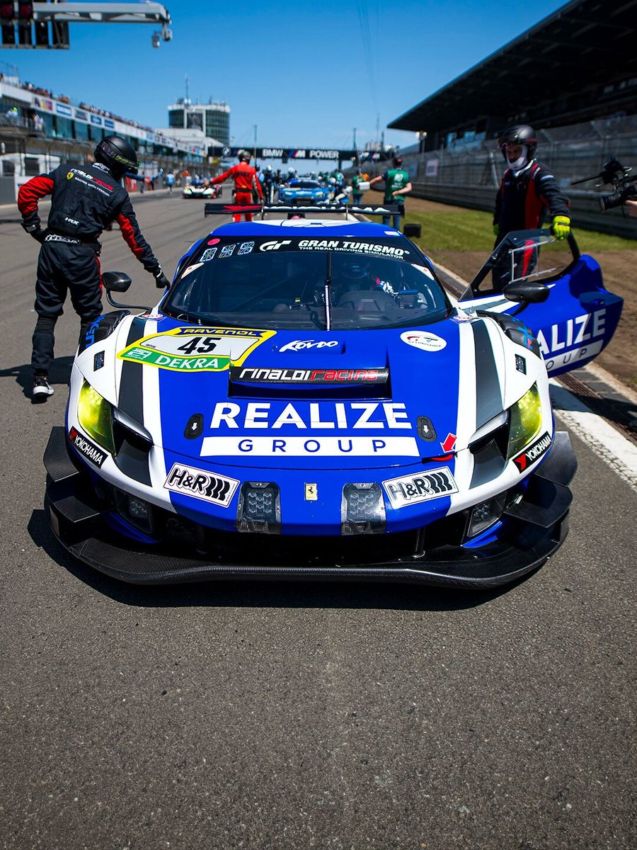 TheWorldofGT3's tweet image. We&apos;re 30 minutes from the 24H Nurburgring race start!

📸: SRO | David Perel | ABT Sportsline | Porsche

#24hNBR